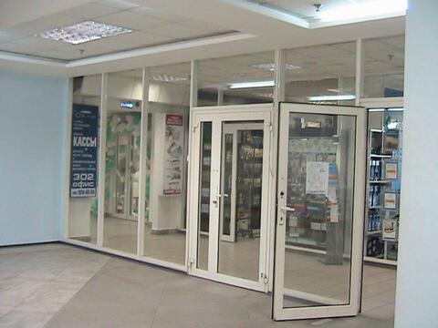 Фото: Павильон расположен на третьем этаже ТЦ, рядом со станцией метро test