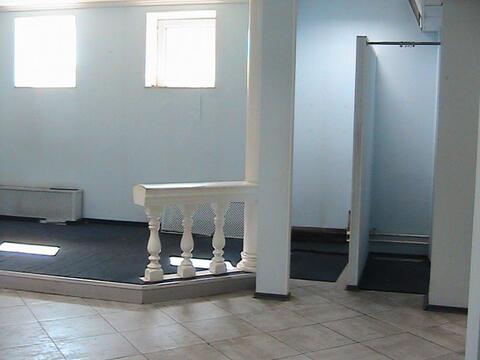 Фото: Павильон расположен на третьем этаже ТЦ, рядом со станцией метро test