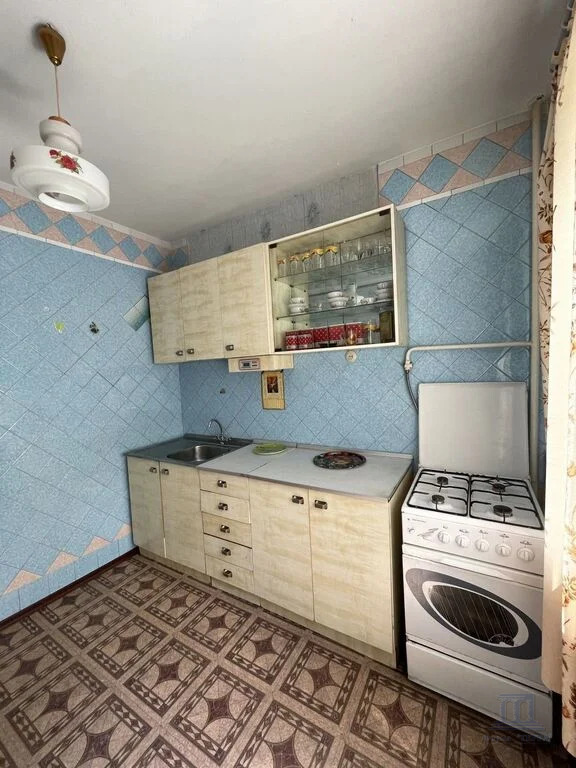 Продажа 2-комнатной квартиры, Ростов-на-Дону, ул. Врубовая,  4/1