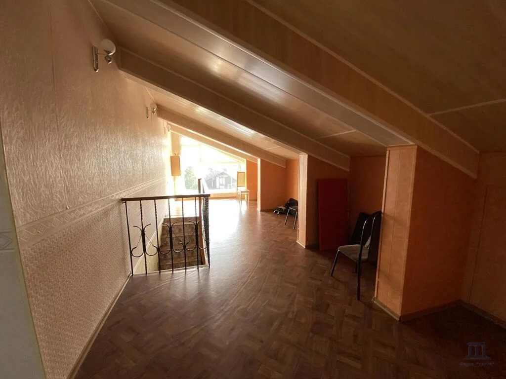 Продажа дома, 486м <sup>2</sup>, 12 сот., Камышеваха, ул. Центральная,  9