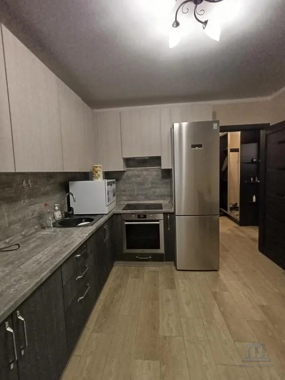 Продажа 1-комнатной квартиры, Ростов-на-Дону, ул. 23 Линия,  6а