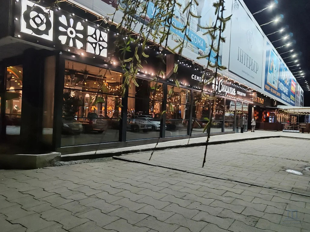 Продажа 3-комнатной квартиры, Ростов-на-Дону, 18-я Линия,  69