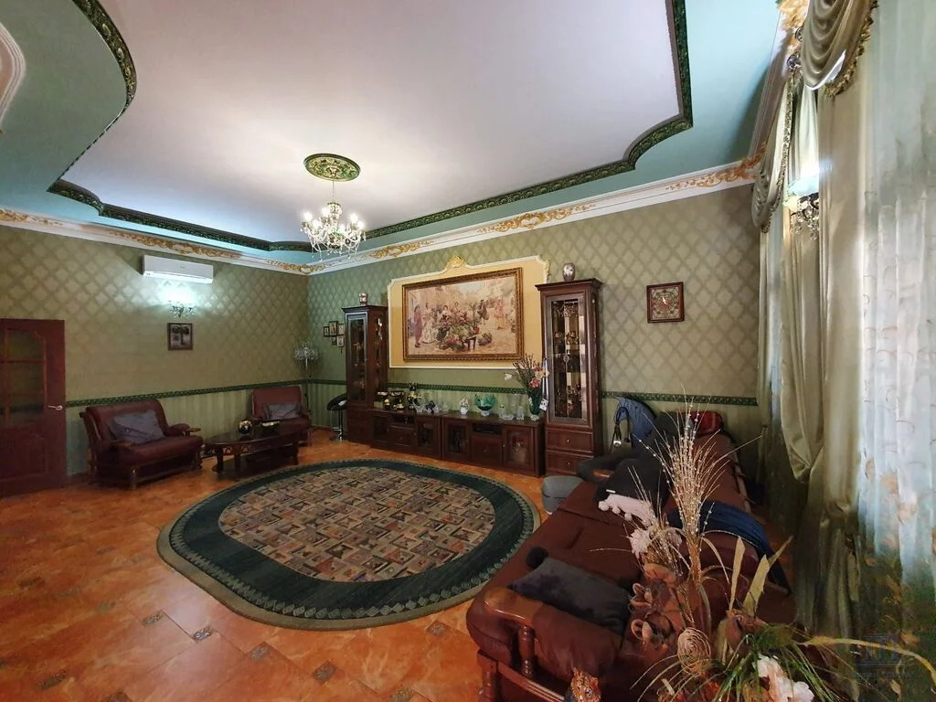 Продажа дома, 480м <sup>2</sup>, 8 сот., Ленинаван, ул. Набережная