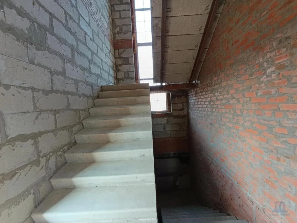 Продажа дома, 309м <sup>2</sup>, 5 сот., Ростов-на-Дону, Златоустовская,  10/1