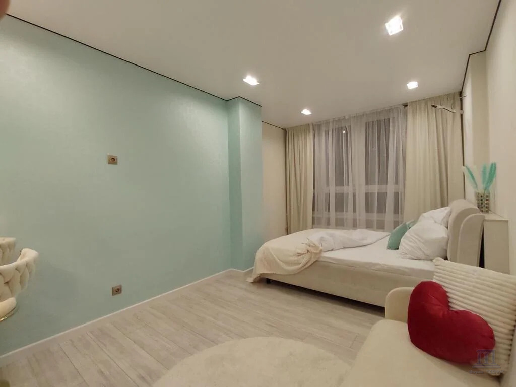 Продажа квартиры, Ростов-на-Дону, Ворошиловский пр-кт.,  82/4