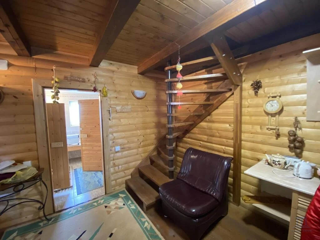 Продажа дома, 486м <sup>2</sup>, 12 сот., Камышеваха, ул. Центральная,  9