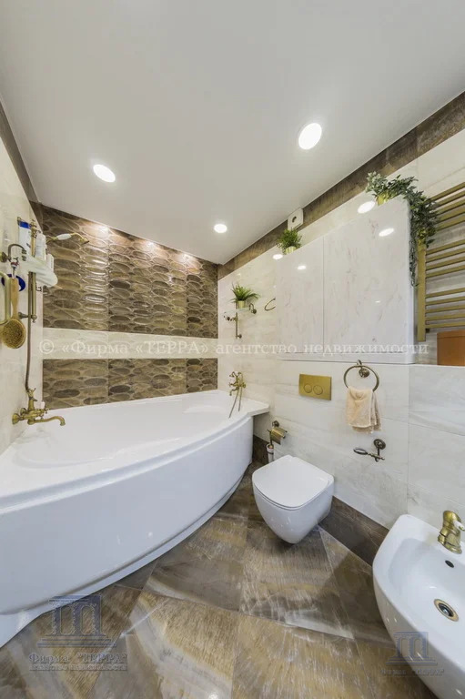 Продажа 3-комнатной квартиры, Ростов-на-Дону, ул. Каяни,  9В