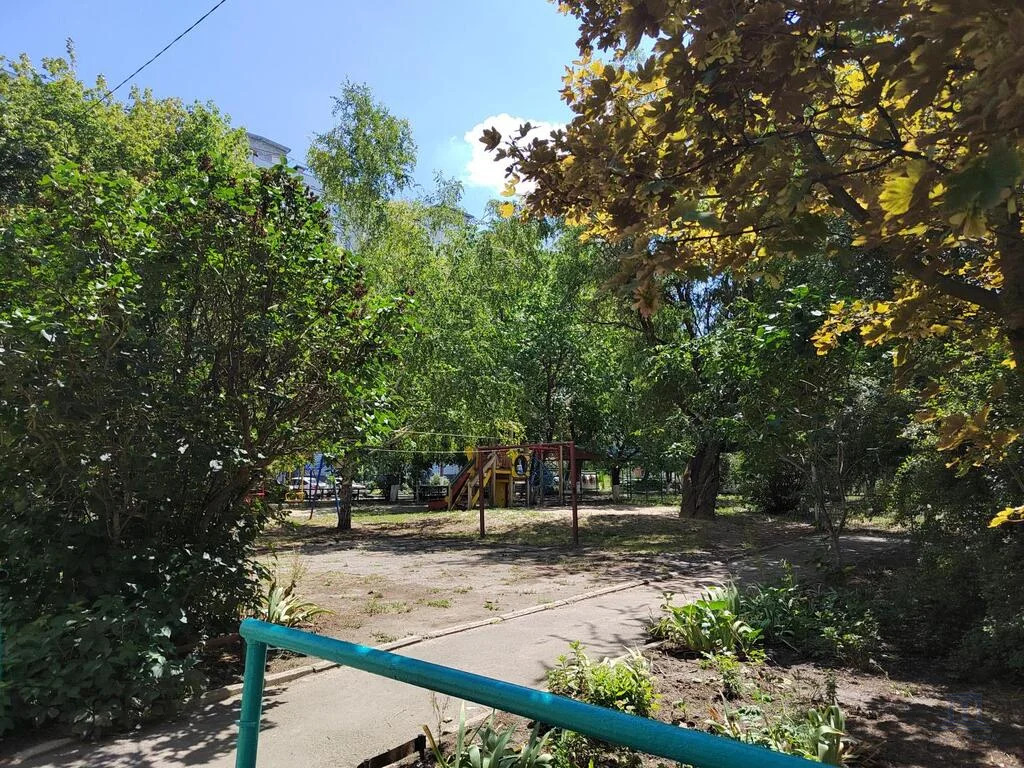 Продажа 1-комнатной квартиры, Рассвет, ул. Институтская,  15