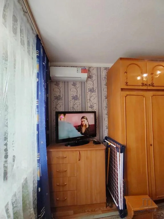 Продажа комнаты, 18м <sup>2</sup>, Ростов-на-Дону, ул. Киргизская,  5/1