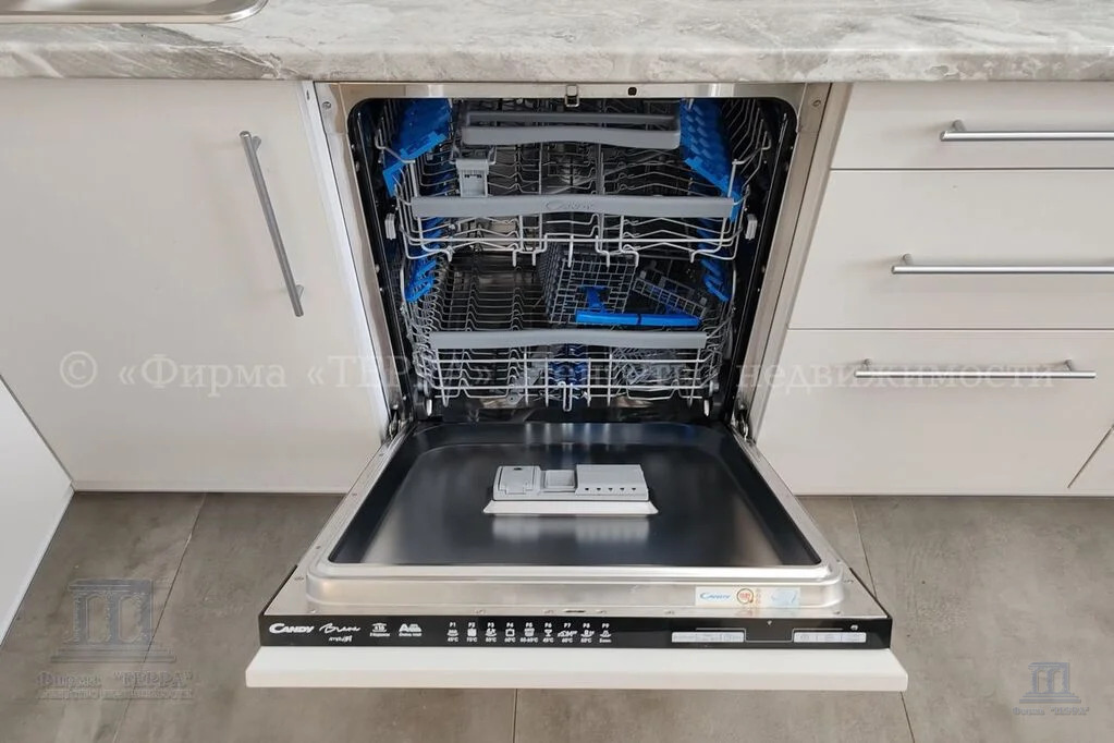 Продажа 2-комнатной квартиры, Ростов-на-Дону, Соколова пр-кт.,  72