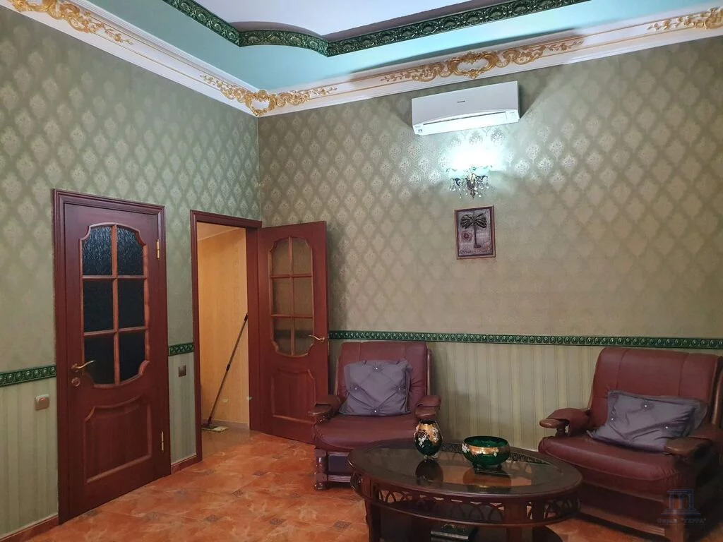 Продажа дома, 480м <sup>2</sup>, 8 сот., Ленинаван, ул. Набережная