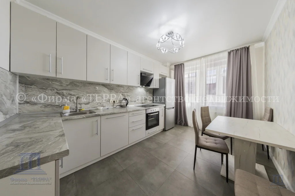 Продажа 2-комнатной квартиры, Ростов-на-Дону, Соколова пр-кт.,  72