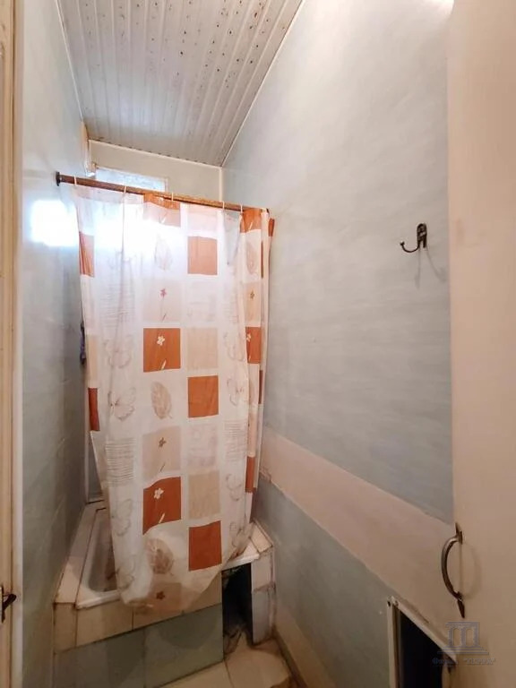 Продажа комнаты, 17м <sup>2</sup>, Ростов-на-Дону, ул. Казахская,  76/1