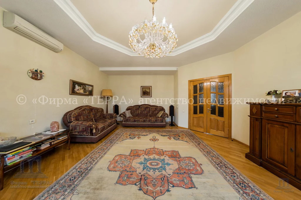 Продажа дома, 448м <sup>2</sup>, 6 сот., Ростов-на-Дону, Аральский пер.,  10