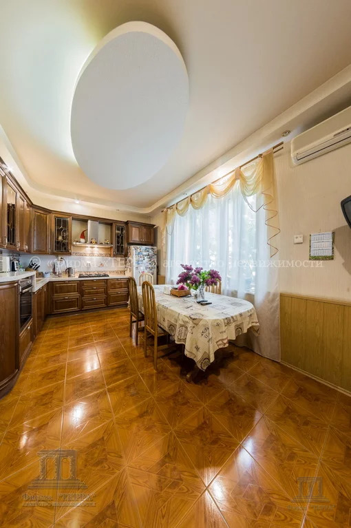 Продажа дома, 448м <sup>2</sup>, 6 сот., Ростов-на-Дону, Аральский пер.,  10