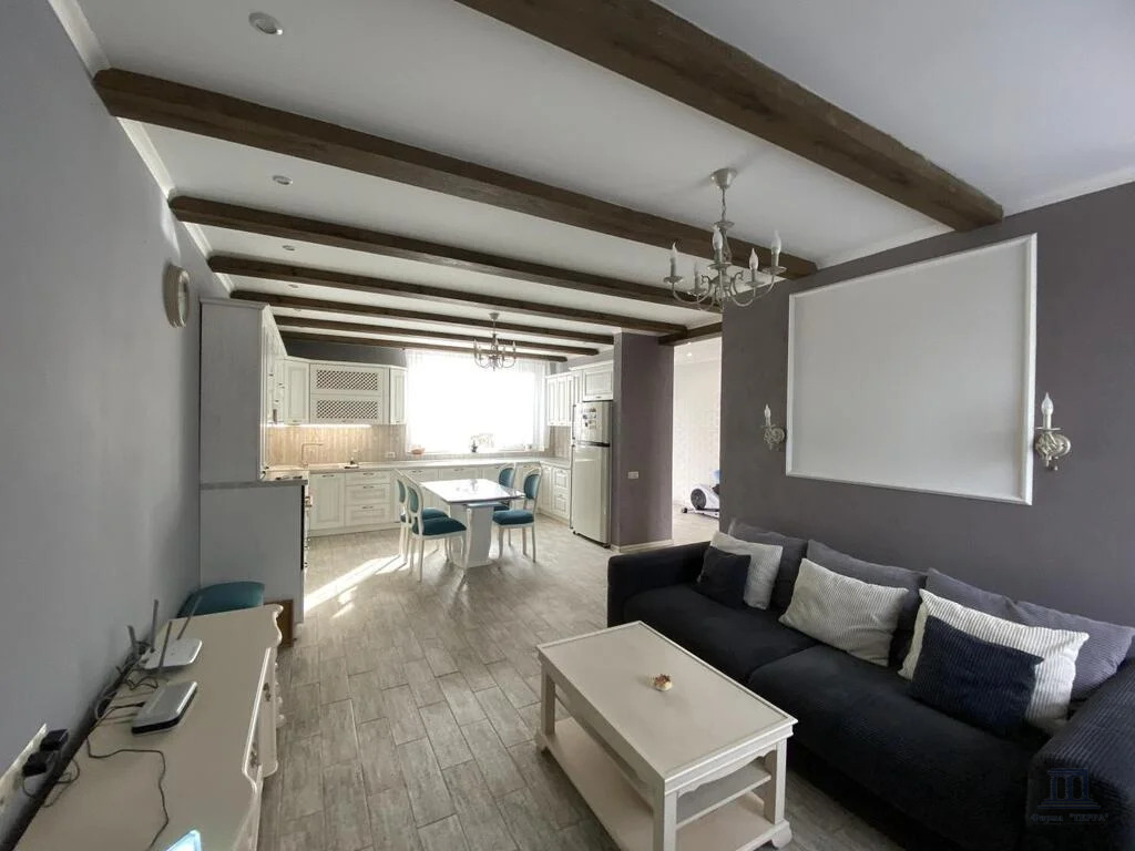 Продажа дома, 250м <sup>2</sup>, 16 сот., Ростов-на-Дону, пер. 3-й Раскатный