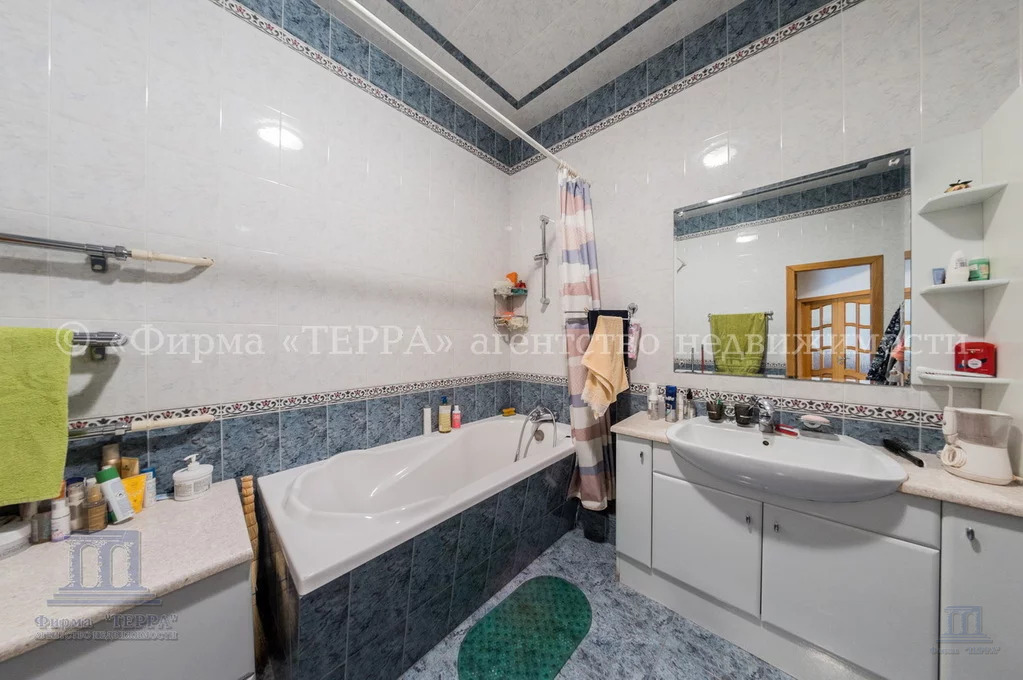 Продажа дома, 448м <sup>2</sup>, 6 сот., Ростов-на-Дону, Аральский пер.,  10