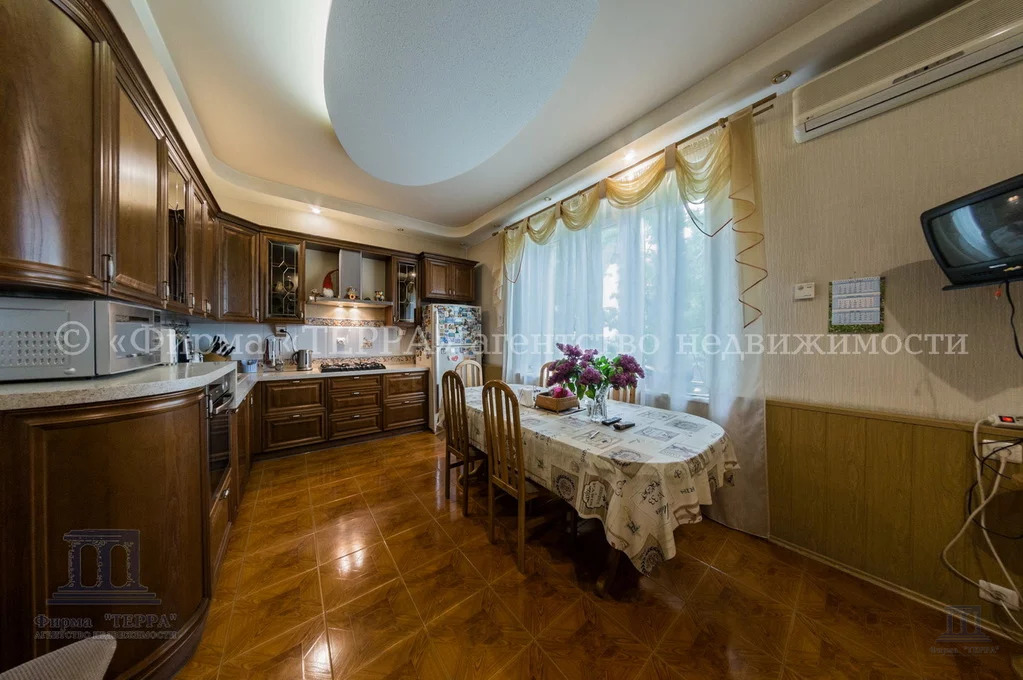 Продажа дома, 448м <sup>2</sup>, 6 сот., Ростов-на-Дону, Аральский пер.,  10