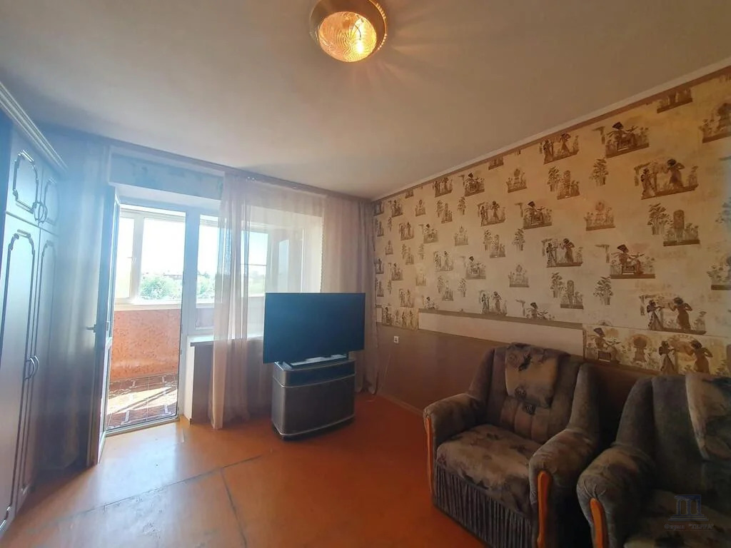 Продажа 2-комнатной квартиры, Ростов-на-Дону, ул. Разина,  1