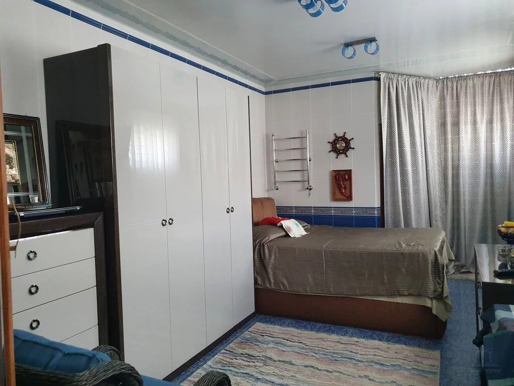 Продажа дома, 480м <sup>2</sup>, 8 сот., Ленинаван, ул. Набережная