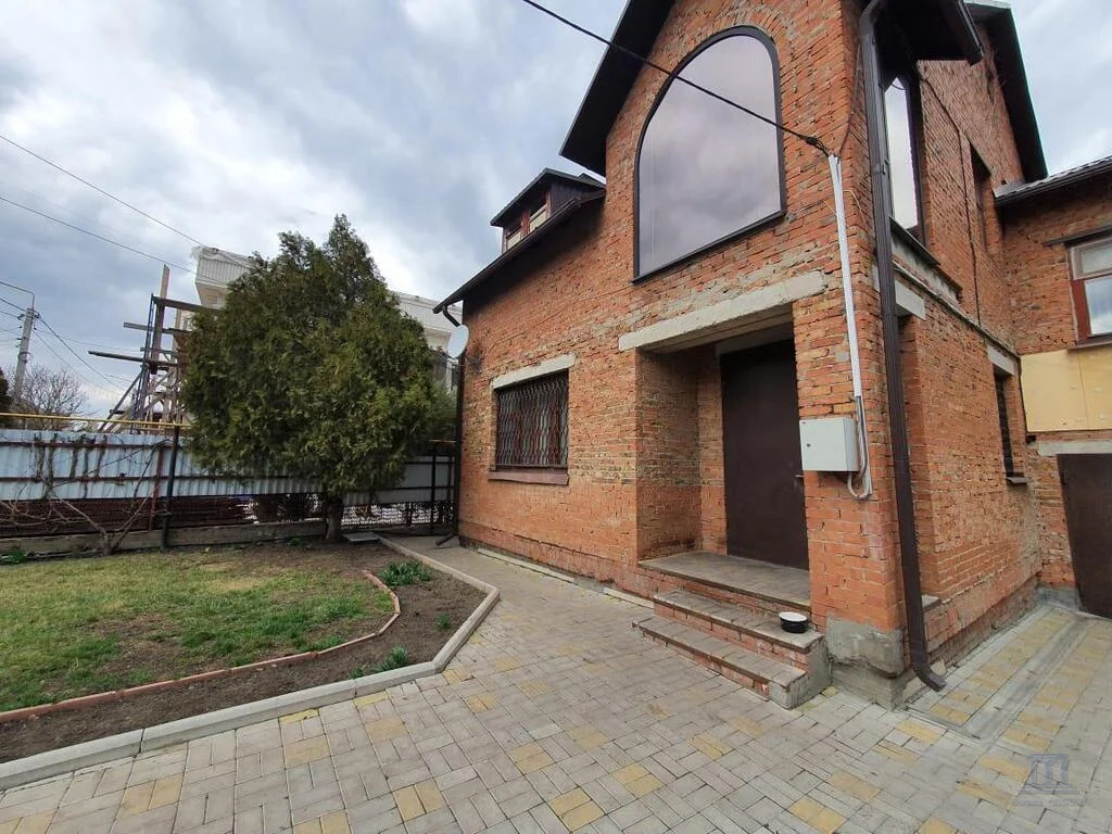 Продажа дома, 205м <sup>2</sup>, 6 сот., Камышеваха, ул. Озерная