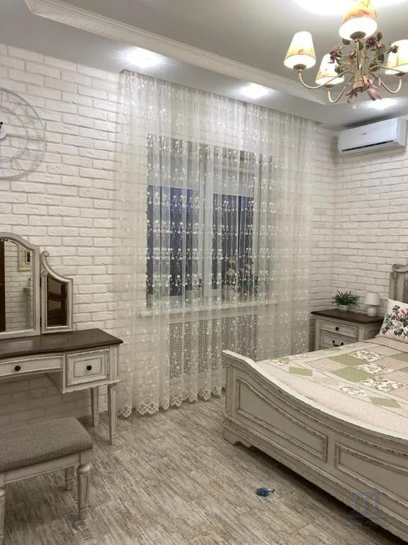 Продажа дома, 210м <sup>2</sup>, 4 сот., Ростов-на-Дону, ул. Детская