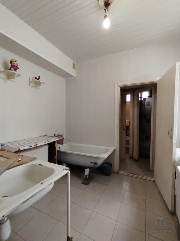 Продажа комнаты, 17м <sup>2</sup>, Ростов-на-Дону, ул. Казахская,  76/1