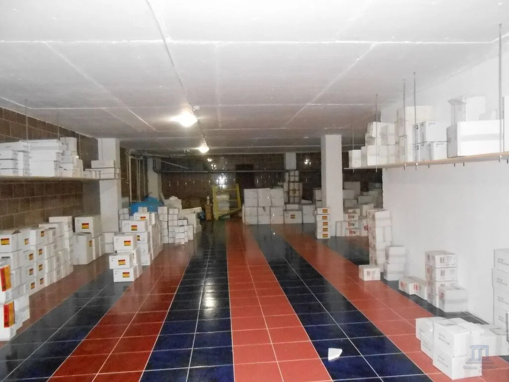 Продажа коммерческой недвижимости, 1950м <sup>2</sup>, Верхнетемерницкий, Астрономический пер.,  24