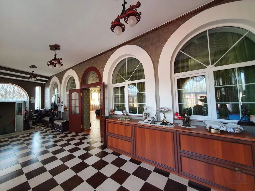 Продажа дома, 480м <sup>2</sup>, 8 сот., Ленинаван, ул. Набережная