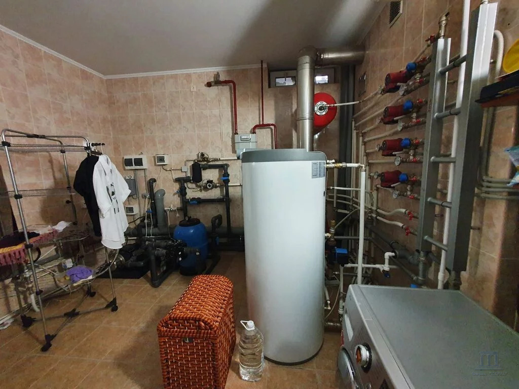 Продажа дома, 480м <sup>2</sup>, 8 сот., Ленинаван, ул. Набережная