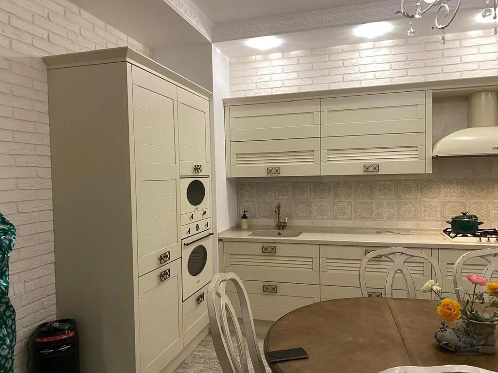 Продажа дома, 210м <sup>2</sup>, 4 сот., Ростов-на-Дону, ул. Детская