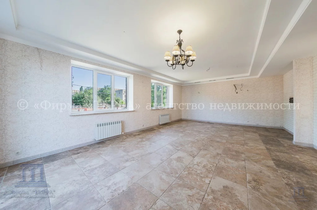 Продажа дома, 300м <sup>2</sup>, 6 сот., Ростов-на-Дону, ул. Ровенская,  114