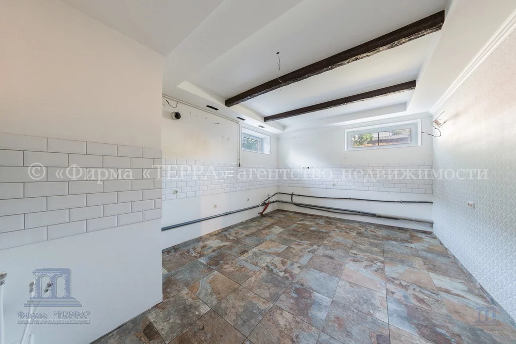 Продажа дома, 300м <sup>2</sup>, 6 сот., Ростов-на-Дону, ул. Ровенская,  114