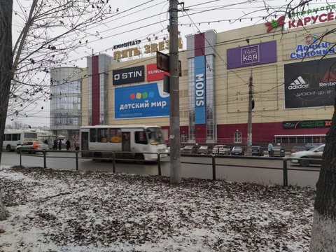 Вива ленд в самаре. Вива Лэнд. Вива Лэнд Самара. Киносеансы Вива Лэнд Самара. Заброшенный квартал Вива Лэнд Самара.