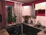 Продается 3-комнатная квартира на ул.Севастопольской